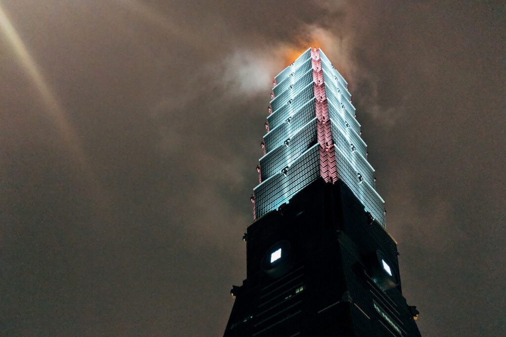 skyscraper 5471540 1280